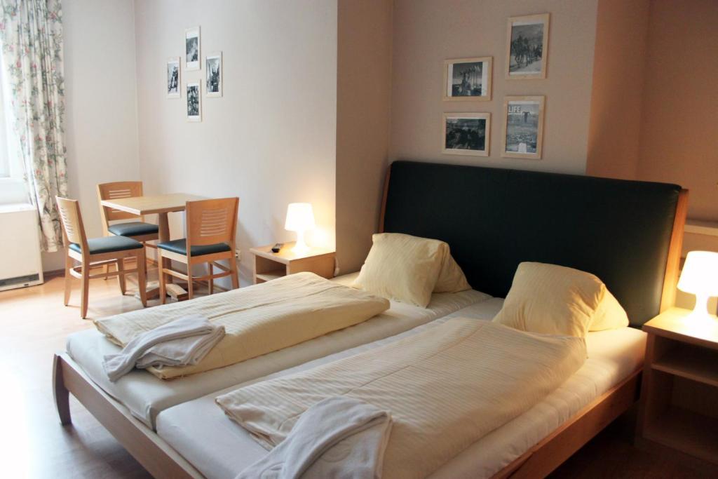 Hotel Hirschen บาดกัสไตน์ ห้อง รูปภาพ